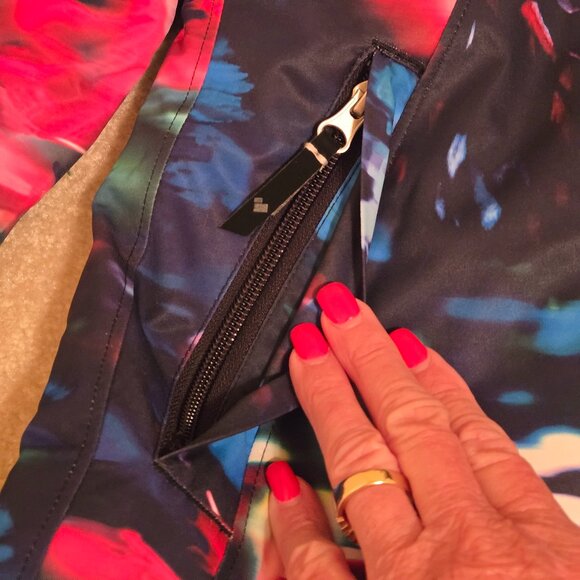 Obermeyer Rylee Print Jacket Teen Size S 8-10 Color Bloominescense, NEW Hooded - Picture 9 of 16